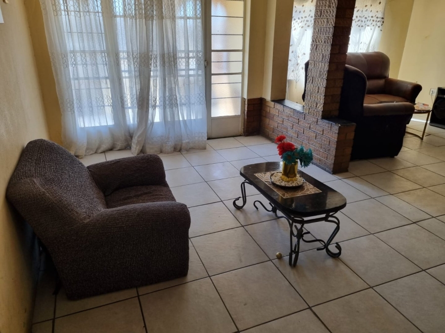 3 Bedroom Property for Sale in Heidedal Free State